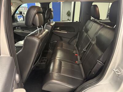 2011 Jeep Liberty Limited   - Photo 19 - Grand Rapids, MI 49504