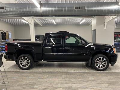 2008 GMC Sierra 1500 Denali   - Photo 9 - Grand Rapids, MI 49504