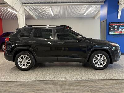 2015 Jeep Cherokee Sport - Photo 8 - Grand Rapids, MI 49504