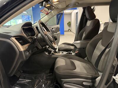 2015 Jeep Cherokee Sport - Photo 25 - Grand Rapids, MI 49504