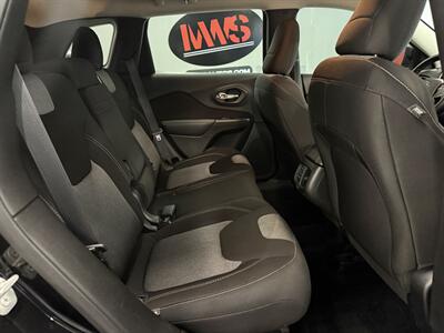 2015 Jeep Cherokee Sport - Photo 13 - Grand Rapids, MI 49504