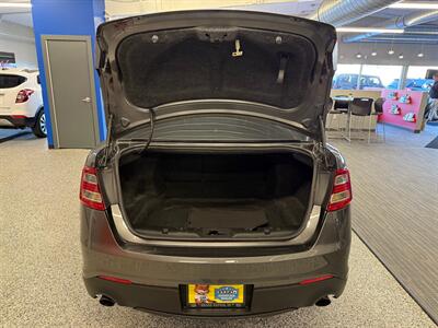 2015 Ford Taurus SHO   - Photo 26 - Grand Rapids, MI 49504