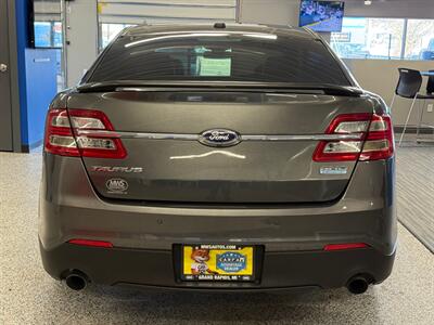 2015 Ford Taurus SHO   - Photo 6 - Grand Rapids, MI 49504
