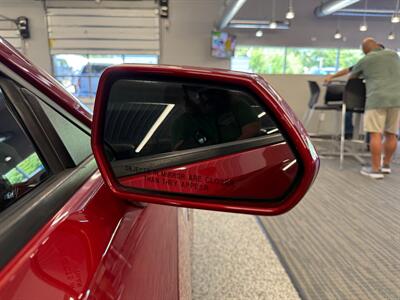 2018 Chevrolet Camaro LT   - Photo 20 - Grand Rapids, MI 49504