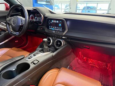 2018 Chevrolet Camaro LT   - Photo 33 - Grand Rapids, MI 49504