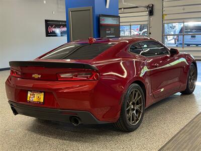 2018 Chevrolet Camaro LT   - Photo 8 - Grand Rapids, MI 49504