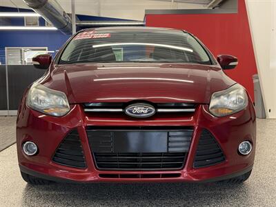 2013 Ford Focus Titanium - Photo 2 - Grand Rapids, MI 49504