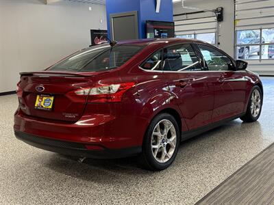2013 Ford Focus Titanium - Photo 7 - Grand Rapids, MI 49504