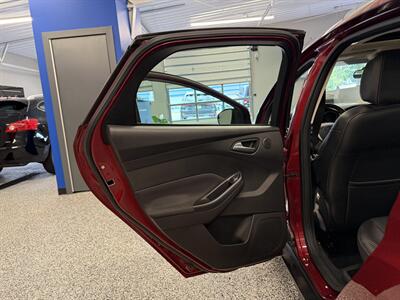 2013 Ford Focus Titanium - Photo 15 - Grand Rapids, MI 49504