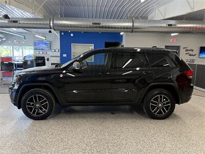 2017 Jeep Grand Cherokee Trailhawk - Photo 6 - Grand Rapids, MI 49504