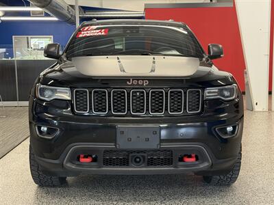 2017 Jeep Grand Cherokee Trailhawk - Photo 2 - Grand Rapids, MI 49504