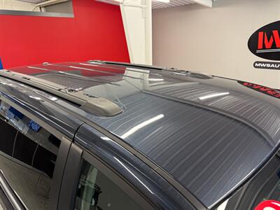 2013 Chrysler Town and Country Touring   - Photo 10 - Grand Rapids, MI 49504