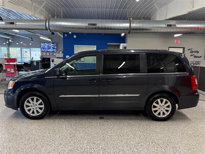 2013 Chrysler Town and Country Touring   - Photo 4 - Grand Rapids, MI 49504