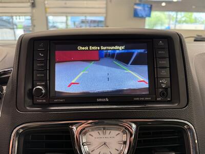 2013 Chrysler Town and Country Touring   - Photo 26 - Grand Rapids, MI 49504