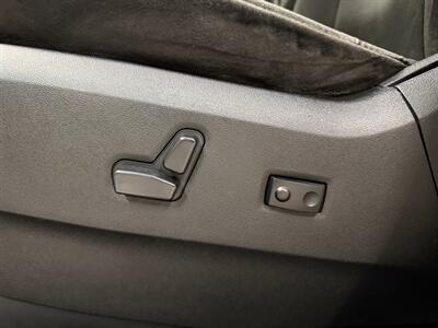 2013 Chrysler Town and Country Touring   - Photo 42 - Grand Rapids, MI 49504