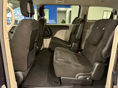 2013 Chrysler Town and Country Touring   - Photo 20 - Grand Rapids, MI 49504