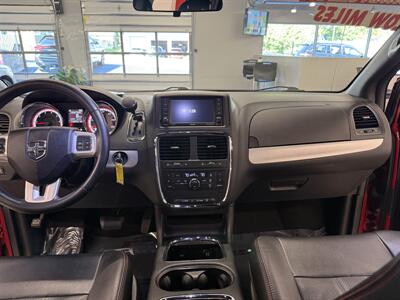 2014 Dodge Grand Caravan R/T - Photo 5 - Grand Rapids, MI 49504