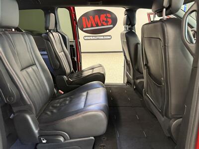 2014 Dodge Grand Caravan R/T - Photo 26 - Grand Rapids, MI 49504