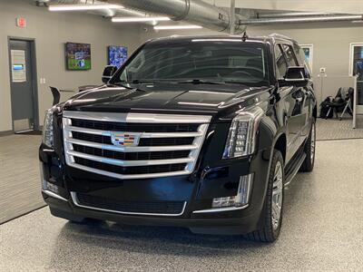 2016 Cadillac Escalade ESV Luxury Collection   - Photo 4 - Grand Rapids, MI 49504