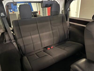 2015 Jeep Wrangler Sport   - Photo 13 - Grand Rapids, MI 49504