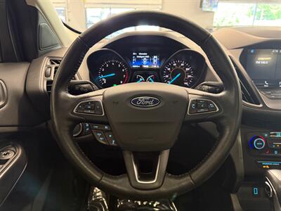 2019 Ford Escape SEL   - Photo 34 - Grand Rapids, MI 49504
