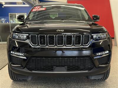 2023 Jeep Grand Cherokee Limited - Photo 2 - Grand Rapids, MI 49504