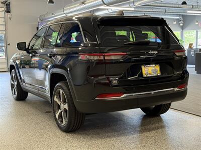 2023 Jeep Grand Cherokee Limited - Photo 5 - Grand Rapids, MI 49504