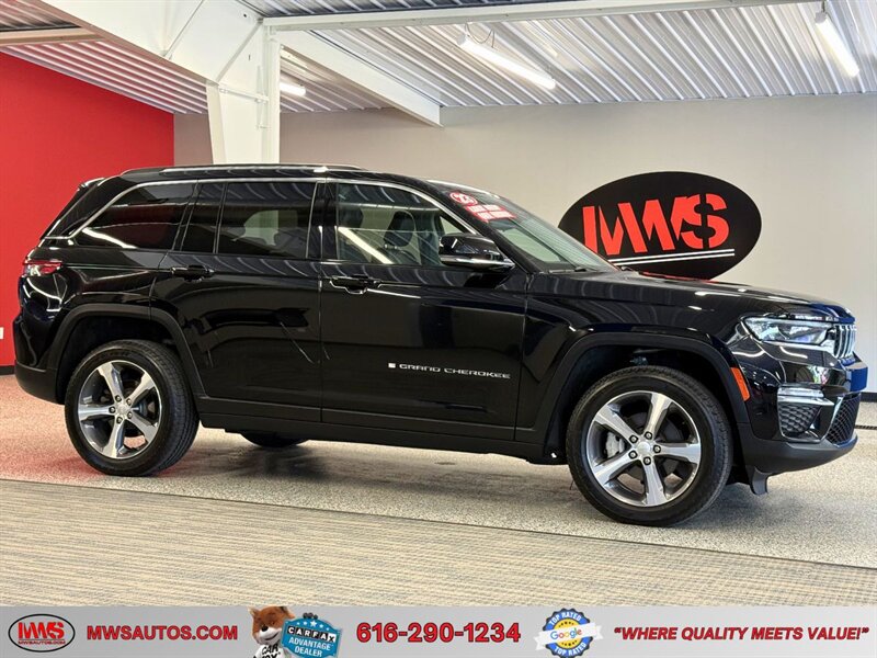 2023 Jeep Grand Cherokee Limited   - Photo 1 - Grand Rapids, MI 49504