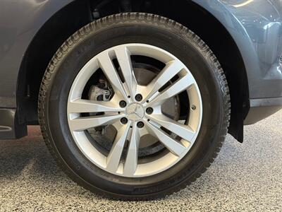 2012 Mercedes-Benz ML 350   - Photo 9 - Grand Rapids, MI 49504