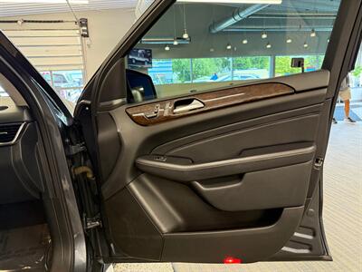 2012 Mercedes-Benz ML 350   - Photo 11 - Grand Rapids, MI 49504