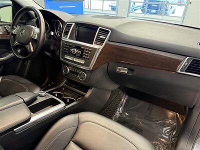 2012 Mercedes-Benz ML 350   - Photo 10 - Grand Rapids, MI 49504