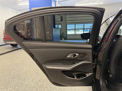2020 BMW 3 Series 330i xDrive - Photo 15 - Grand Rapids, MI 49504