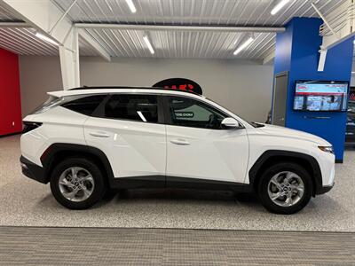 2023 Hyundai TUCSON SEL   - Photo 6 - Grand Rapids, MI 49504