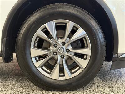 2015 Nissan Murano SL   - Photo 8 - Grand Rapids, MI 49504