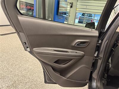 2016 Chevrolet Trax LT   - Photo 19 - Grand Rapids, MI 49504