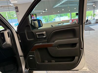 2016 GMC Sierra 1500 SLT   - Photo 13 - Grand Rapids, MI 49504