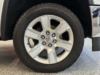 2016 GMC Sierra 1500 SLT   - Photo 9 - Grand Rapids, MI 49504