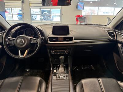 2017 Mazda Mazda3 Touring - Photo 37 - Grand Rapids, MI 49504