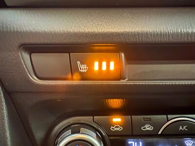 2017 Mazda Mazda3 Touring - Photo 30 - Grand Rapids, MI 49504