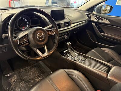 2017 Mazda Mazda3 Touring - Photo 24 - Grand Rapids, MI 49504