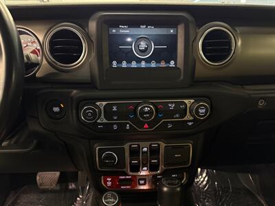 2018 Jeep Wrangler Unlimited Rubicon   - Photo 39 - Grand Rapids, MI 49504