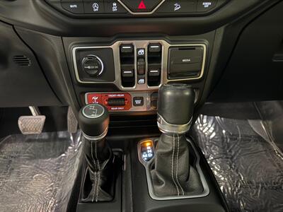 2018 Jeep Wrangler Unlimited Rubicon   - Photo 38 - Grand Rapids, MI 49504