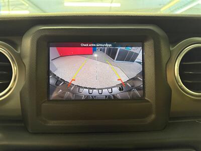 2018 Jeep Wrangler Unlimited Rubicon   - Photo 47 - Grand Rapids, MI 49504