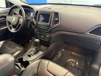 2020 Jeep Cherokee Latitude Plus   - Photo 12 - Grand Rapids, MI 49504