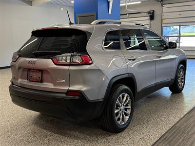 2020 Jeep Cherokee Latitude Plus   - Photo 8 - Grand Rapids, MI 49504