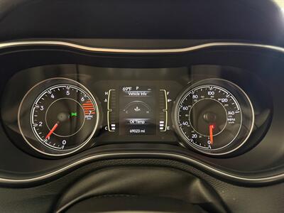2020 Jeep Cherokee Latitude Plus   - Photo 38 - Grand Rapids, MI 49504