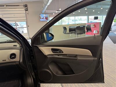 2013 Chevrolet Cruze 1LT Auto   - Photo 12 - Grand Rapids, MI 49504