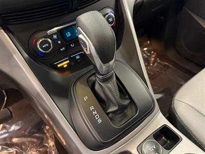2016 Ford Escape SE   - Photo 24 - Grand Rapids, MI 49504