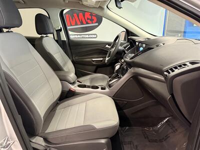 2016 Ford Escape SE   - Photo 13 - Grand Rapids, MI 49504