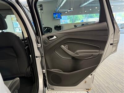 2016 Ford Escape SE   - Photo 15 - Grand Rapids, MI 49504